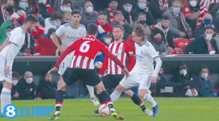 AR扑克桌2025年销量增长120%